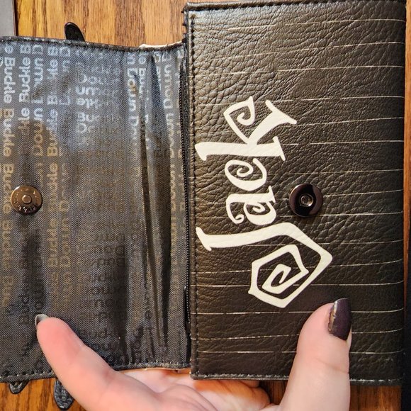 Nightmare Before Christmas Wallet (Buckle-Down) - Picture 2 of 4
